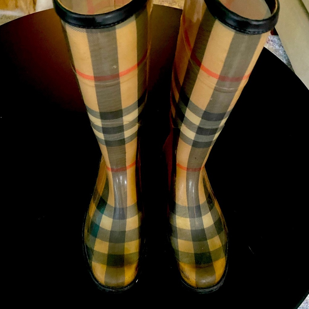 Burberry Rainboots